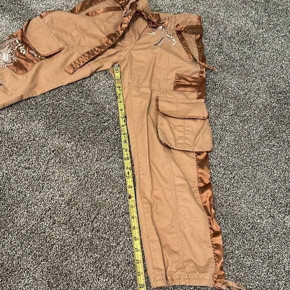 Pre loved Cache capris pants. Brown, size 0. - Picture 2 of 8